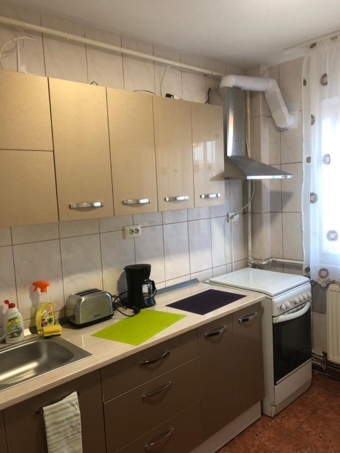 Apartament Magnolia, Piata Gorjului- Metrou Appartement Boekarest Buitenkant foto