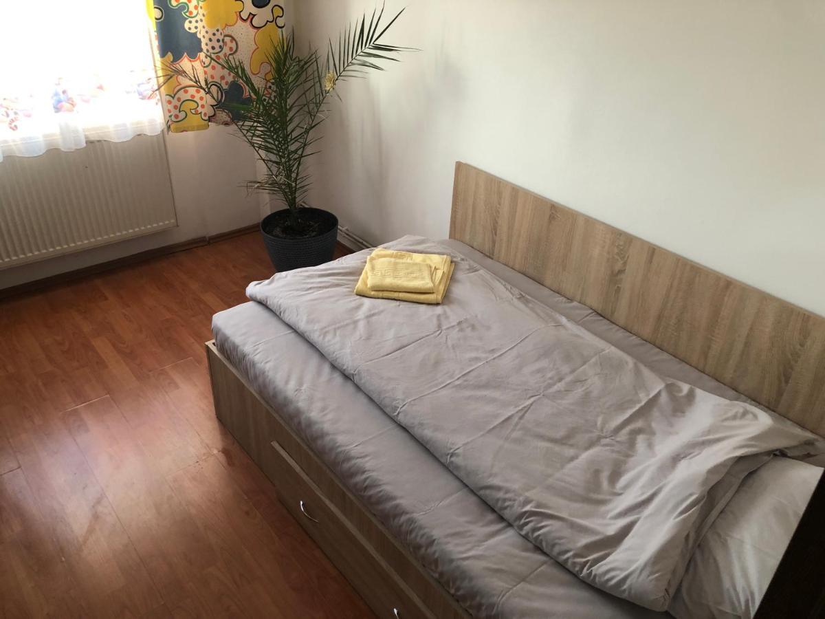 Apartament Magnolia, Piata Gorjului- Metrou Appartement Boekarest Buitenkant foto